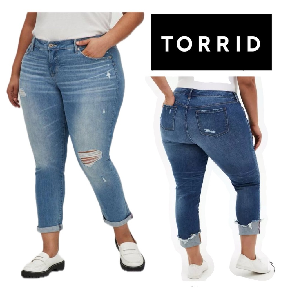 Torrid Women's Light Blue boyfriend straight distressed jeans‎